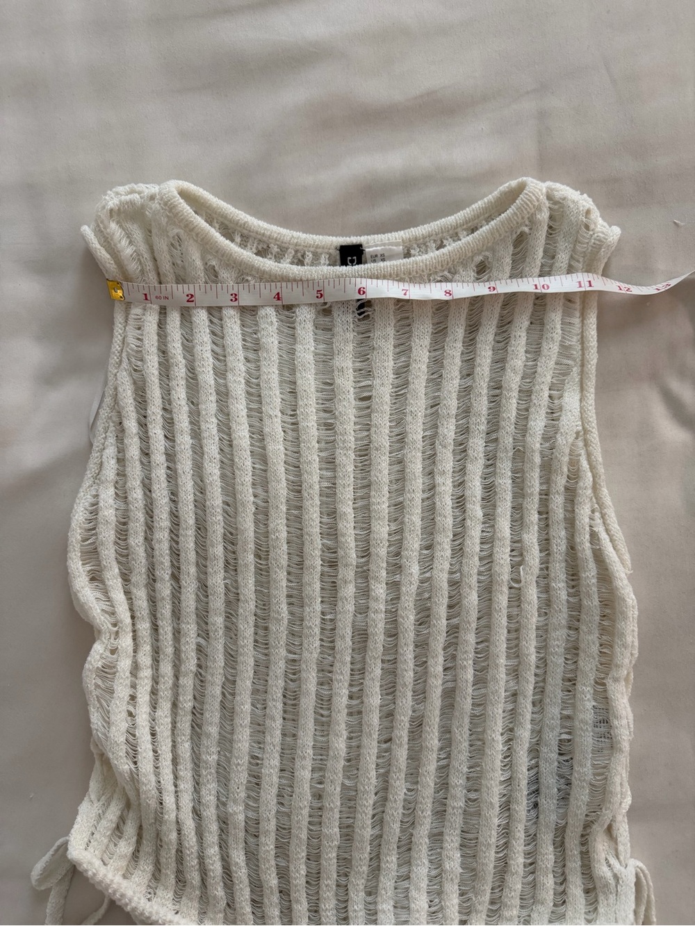 H&M Cream Ribbed Knit Side-Tie Tank - Picture 6 of 7